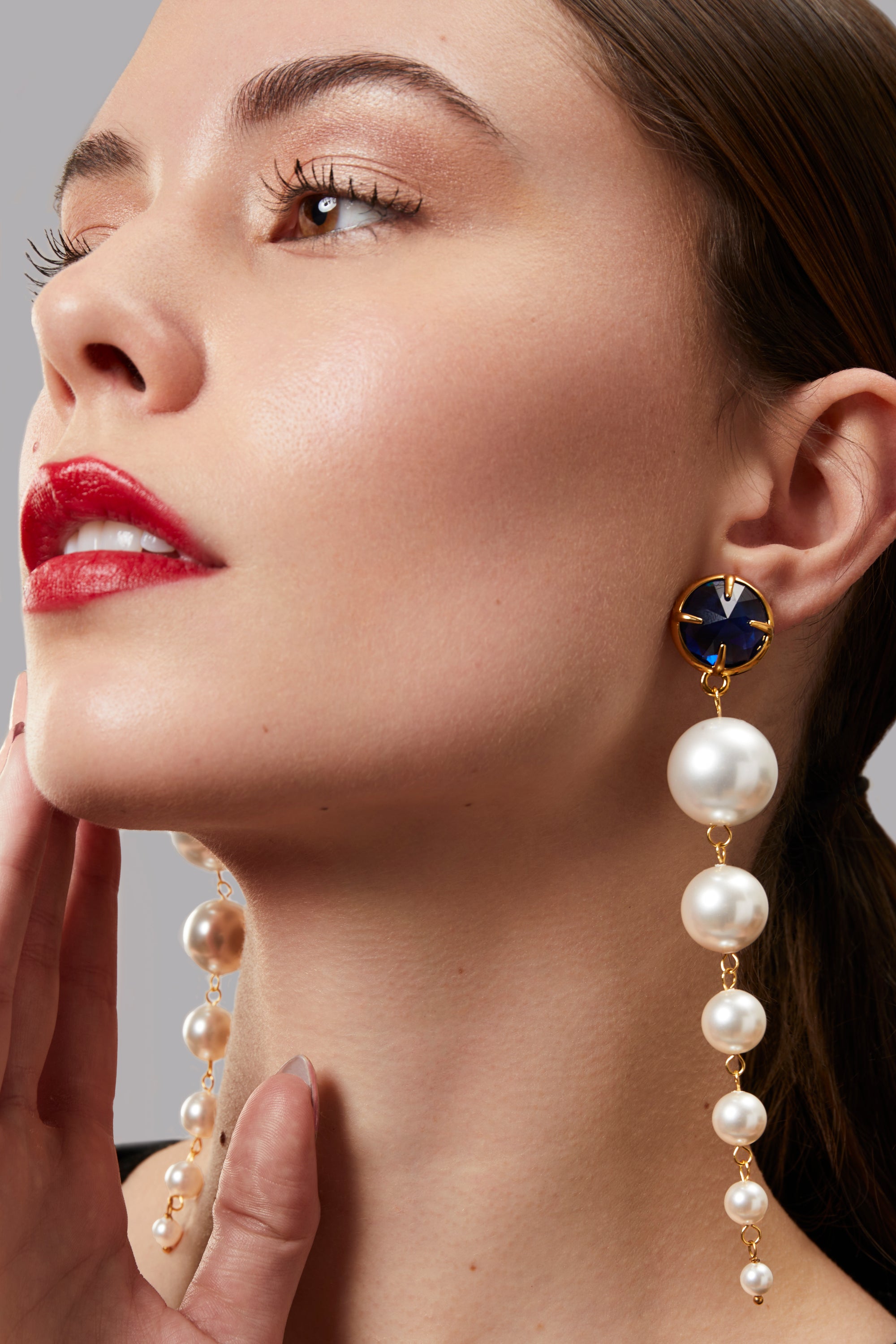 Celine- Pearl Drop Earring