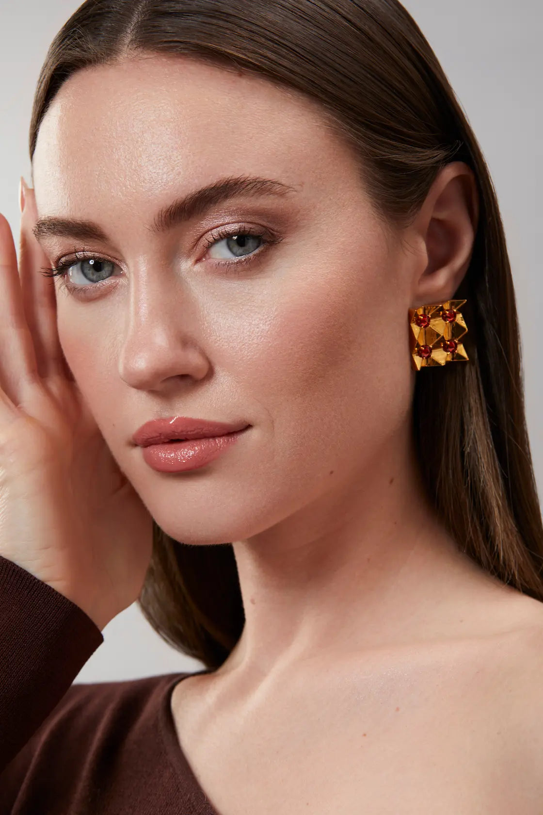 Ciera Studs – Gold Statement Earring